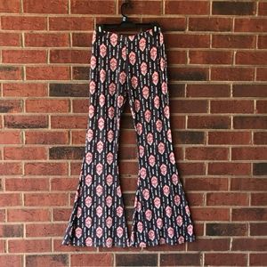 BOHO high waisted flare patterned stretch pants